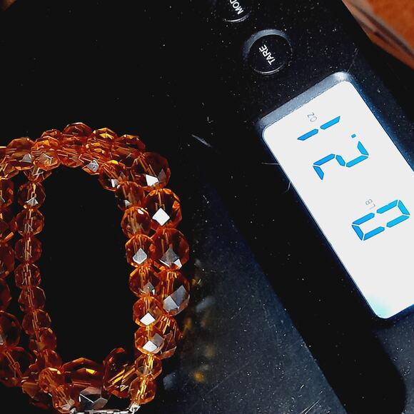 Vintage Topaz Crystal Graduated Bead Necklace with Push Clasp, 17 Inches - Picture 9 of 9